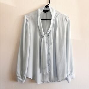 J.Crew 365 Women 8 Blue Tie Neck Blouse V-Neck Pleated Button Front Lightweight